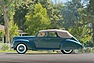 Lincoln-Zephyr Convertible Sedan (1939) - als Lot 165 unter dem Hammer an der RM Auction in Monterey am 15./16. August 2014 (© Robin Adams - Courtesy RM Auctions, 2014) Lincoln-Zephyr Convertible Sedan (1939) - als Lot 165 unter dem Hammer an der RM Auction in Monterey am 15./16. August 2014 (© Robin Adams - Courtesy RM Auctions, 2014)