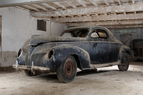 Lincoln Zephyr V12 Coupé (1939) - als Lot 241 angeboten an der Artcurial André Trigano Collection 2020 Versteigerung am 13. September 2020