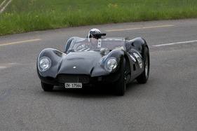Lister Jaguar Knobbbly BHL 16 (1958) - im Feld der Sport- und Rennwagen aus der Nachkriegszeit am GP Mutschellen 2012