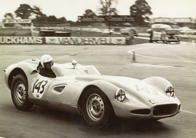Lister Jaguar Knobbly (1959) - als Lot 208 an der Artcurial-Versteigerung anlässlich der Rétromobile Paris am 18./19. März 2022