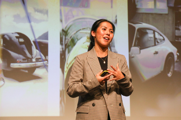 Liv ist Fotografin und produziert Classic Car Content unter dem Alias @withliv – Swiss Car Register Infoabend 2025