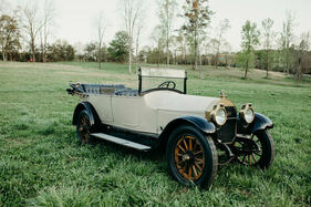 Locomobile 48 HP Tourer (1915) - als Lot 147 an der Bonhams Amelia Island Versteigerung am 20. Mai 2021