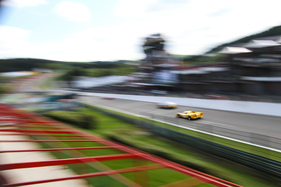 Lola B16 BMW (1969) an der Spa Classic 2015 in der Gruppe der CER (Classic Endurance Racing)