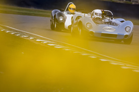 Lola-Chevrolet T70 Spyder (1966) - beim Rennen um die Bruce McLaren Trophy