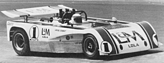 Lola T260 (1971) - Der Flügel bekommt mehr Abstand zur Karosserie (© Archiv: Gerhard Schütz, 2023) Lola T260 (1971) - Der Flügel bekommt mehr Abstand zur Karosserie (© Archiv: Gerhard Schütz, 2023)