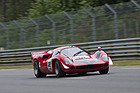 Lola T70 MKIII (1967) von Bernard Thuner (CH) - Gesamtsieger im Plateau 5 (1966-1971) auf dem schnellsten Streckenabschnitt zwischen Mulsanne und Indianapolis an der Le Mans Classic 2012