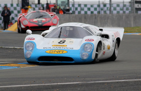 Lola T70 Mk IIIB (1969) - im Plateau 5 (1966-1971) an der Le Mans Classic 2012