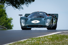 Bild Lola T70 Mk3B (1970) - Feld "GT" - Masters Historic Festival Brands Hatch 2023