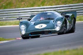 Lola T70 Mk3B (1970) - Feld "GT" - Masters Historic Festival Brands Hatch 2023