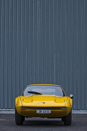 Lombardi 850 Grand Prix (1970) - sehr flache Front, dank Klappscheinwerfern