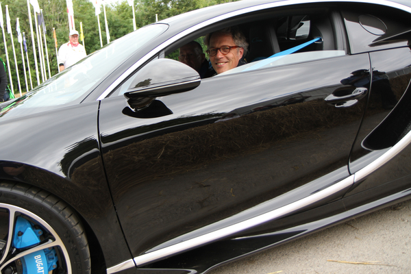 Lord March war der erste "Zivilist", der den Bugatti Chiron fahren durfte - er war begeistert - Goodwood Festival of Speed 2016