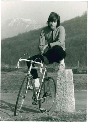 Loris Kessel mit dem Rennfahrrad in den Sechzigerjahren Loris Kessel mit dem Rennfahrrad in den Sechzigerjahren
