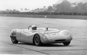 Lotus 23 (1963) -  beim Rennen von Innsbruck im Jahre 1963 - Sieger F. Baumann Lotus 23 (1963) -  beim Rennen von Innsbruck im Jahre 1963 - Sieger F. Baumann