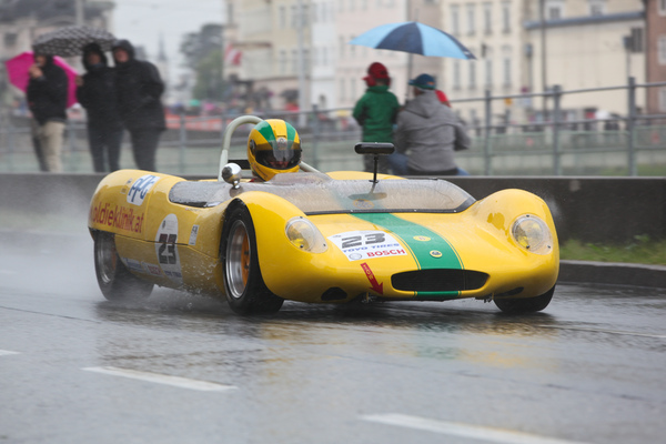 Lotus 23 als Demonstration und Werbung für den HistoCup - Impressionen vom Gaisbergrennen 2014