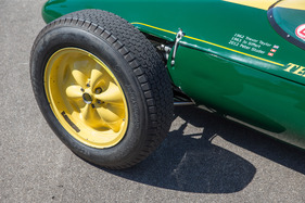 Lotus 24 (1962) - Indianapolis Oerlikon 2015