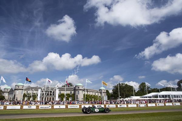 Image: Lotus 25 at the 2021 Festival of Speed