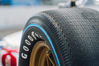Bild: Lotus 34 (1964) - profilierte Reifen