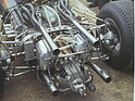 Bild: Lotus 43 (1966) – Der "selbsttragende" Motor wurde ans Monocoque geschraubt.