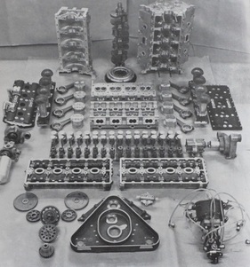 Lotus 49 (1967) – Die Komponenten des DFV fein säuberlich ausgebreitet.