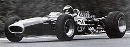 Lotus 49 (1967) – Ob der Überrollbügel seine Funktion erfüllen würde, sei mal dahingestellt...