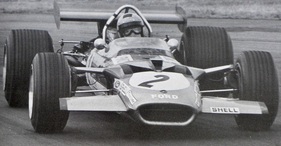 Lotus 49B (1968) – 49B mit niedrigem Flügel am Chassis
