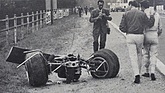 Lotus 49B (1968) – Jackie Oliver fiel mit dem 49B beim Grand Prix von Frankreich 1968 aus – Sollbruchstelle Hinterachse