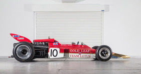 Lotus 72 (1970) - keine 90 cm hoch ist der Formel-1-Rennwagen