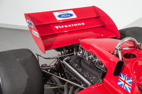 Lotus 72 (1970) - mit dreifachem Heckflügel