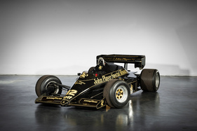 Bild Lotus 95 T Renault (1984) - kommt in der Artcurial-Versteigerung in der Renault-Fabrik in Flins-Sur-Seine im Dezember 2025 unter den Hammer