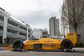 Lotus 99 (1987) - Rennlegende und Plattenbau