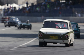 Bild Lotus Cortina (1965) – FHR HTGT um die Dunlop-Trophy am Norisring am 13. Juli 2013