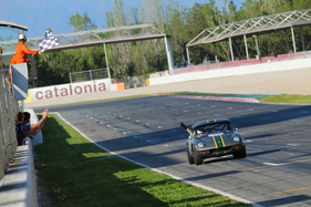 Lotus Elan (1963) - Masters Three Hours - Spirit of Montjuïc 2017 (Catalunya Classic Revival)