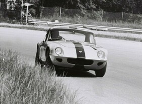 Lotus Elan 26R Hardtop Coupé to FIA Specification (1964) - Angeboten als Lot Nr. 252 bei der Bonhams Goodwood Revival Auction am 18. September 2021