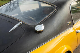 Lotus Elan GT (1966) – Tankverschluss und Kofferraumscharnier sind Serienteile, nur anders positioniert