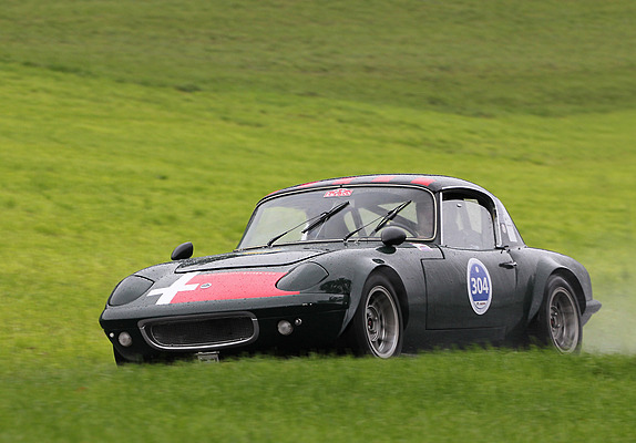 Lotus Elan S2 (1966) at the Michaelskreuzrennen 2011 (starting number 304)