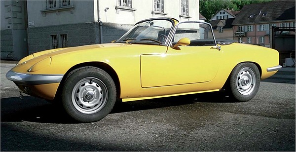 Lotus Elan S2 (1966) - angeboten an der DolderClassics-Auktion der Oldtimer Galerie Toffen vom 10. Juni 2012