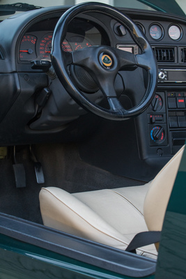 Lotus Elan S2 (1995) - steil stehendes Lenkrad