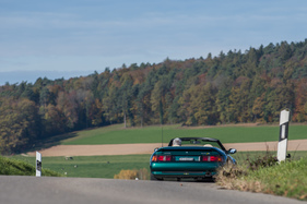 Lotus Elan S2 (1995) - ... und um die Kurve verschwunden