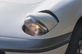 Lotus Elan S4 Coupé (1969) - Die Klappscheinwerfer wurden per Unterdruck geöffnet/geschlossen