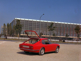 Lotus Elan SS Frua (1964) - Heckansicht mit offener Heckklappe