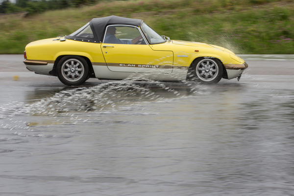 Bild Lotus Elan Sprint (1972) – beim TCS-Fahrtraining für Oldtimer
