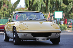Lotus Elan Sprint Coupé (1971) - sieht gelb besonders heiss aus - am Swiss Classic British Car Meeting Morges vom 4. Oktober 2014