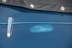 Lotus Elan Sprint DHC (1972) - Farbveränderungen auf dem Kofferrraumdeckel
