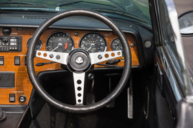 Lotus Elan Sprint DHC (1972) - Lederlenkrad serienmässig, beim Sprint wurde das Lotus-Emblem etwas kleiner