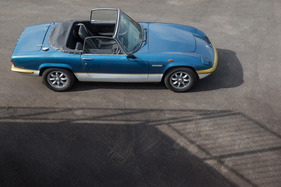 Lotus Elan Sprint DHC (1972) - nur 3,66 Meter lang, der Mazda MX-5, den der Elan inspirierte, war 31 cm länger