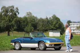 Lotus Elan Sprint DHC (1973) - in rare blue and white color scheme - BCM 2022
