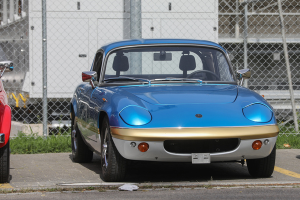 Lotus Elan Sprint FHC (1973) - Coupé in Blau-Weiss - 6. Lägern Classic 2023