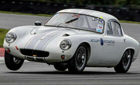 Lotus Elite Type 14 Series 1 and Trailer (1960) - als Lot 412 an der Silverstone Auctions Race Retro Versteigerung 2021
