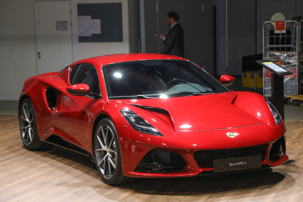 Lotus Emira (2022) - erstmals an einer grossen Autoshow in der Schweiz zu sehen - Auto Zürich 2022