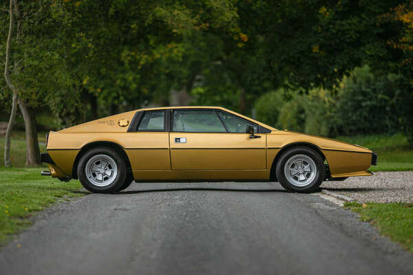 Lotus Esprit S2 (1979) - als Lot 620 angeboten anlässlich Silverstone Auctions “NEC Classic Motor Show Sale" am 12. November 2022